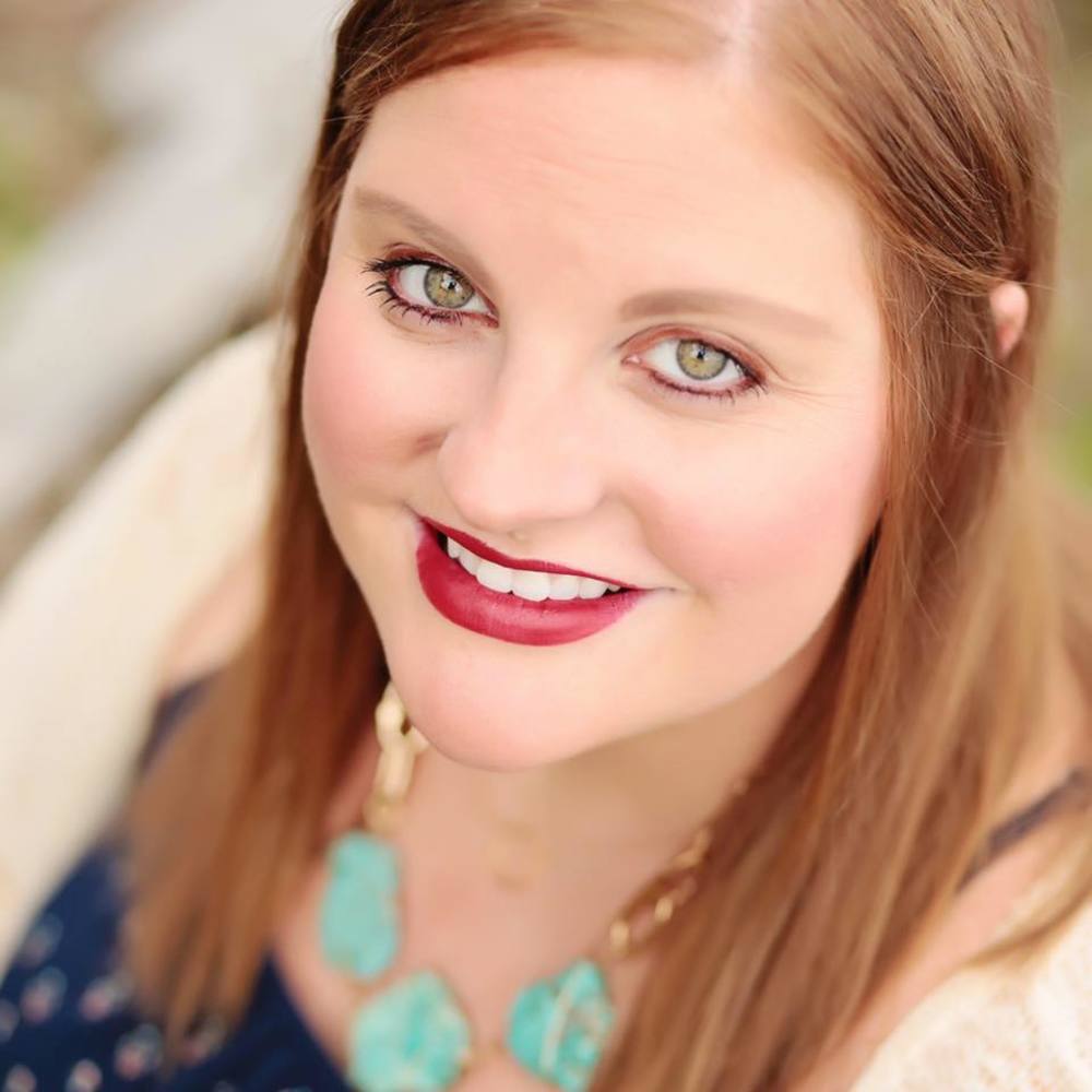 Meet your Posher, Lauren